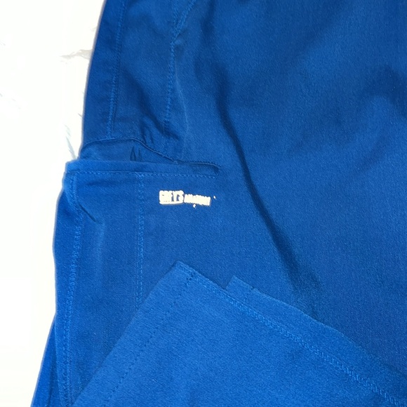 Greys Anatomy scrub pants - Picture 2 of 4